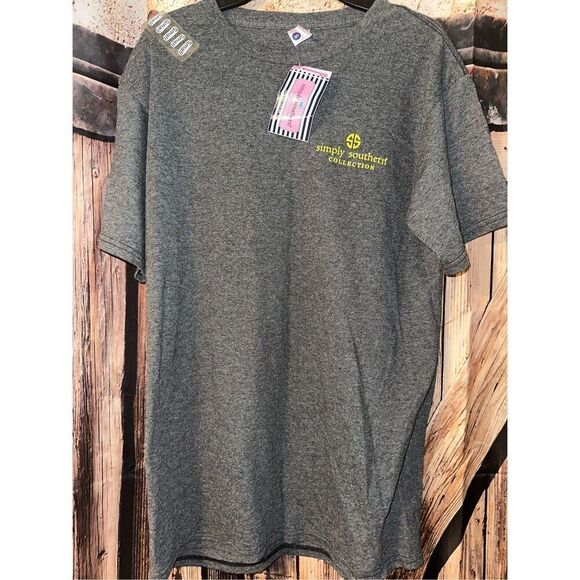 Simply Southern Short sleeve T-shirt Blessed To Bee a Grandma size small NWT - Picture 2 of 4